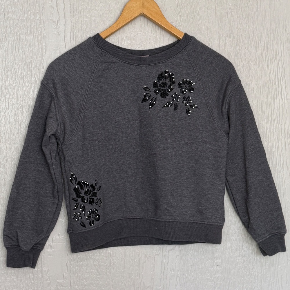 Paisley Lane Girls Gray Floral Embroidered Studded Sweatshirt Size 10 Pullover